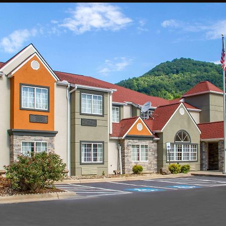 Quality Inn & Suites Maggie Valley - Cherokee Area Екстер'єр фото