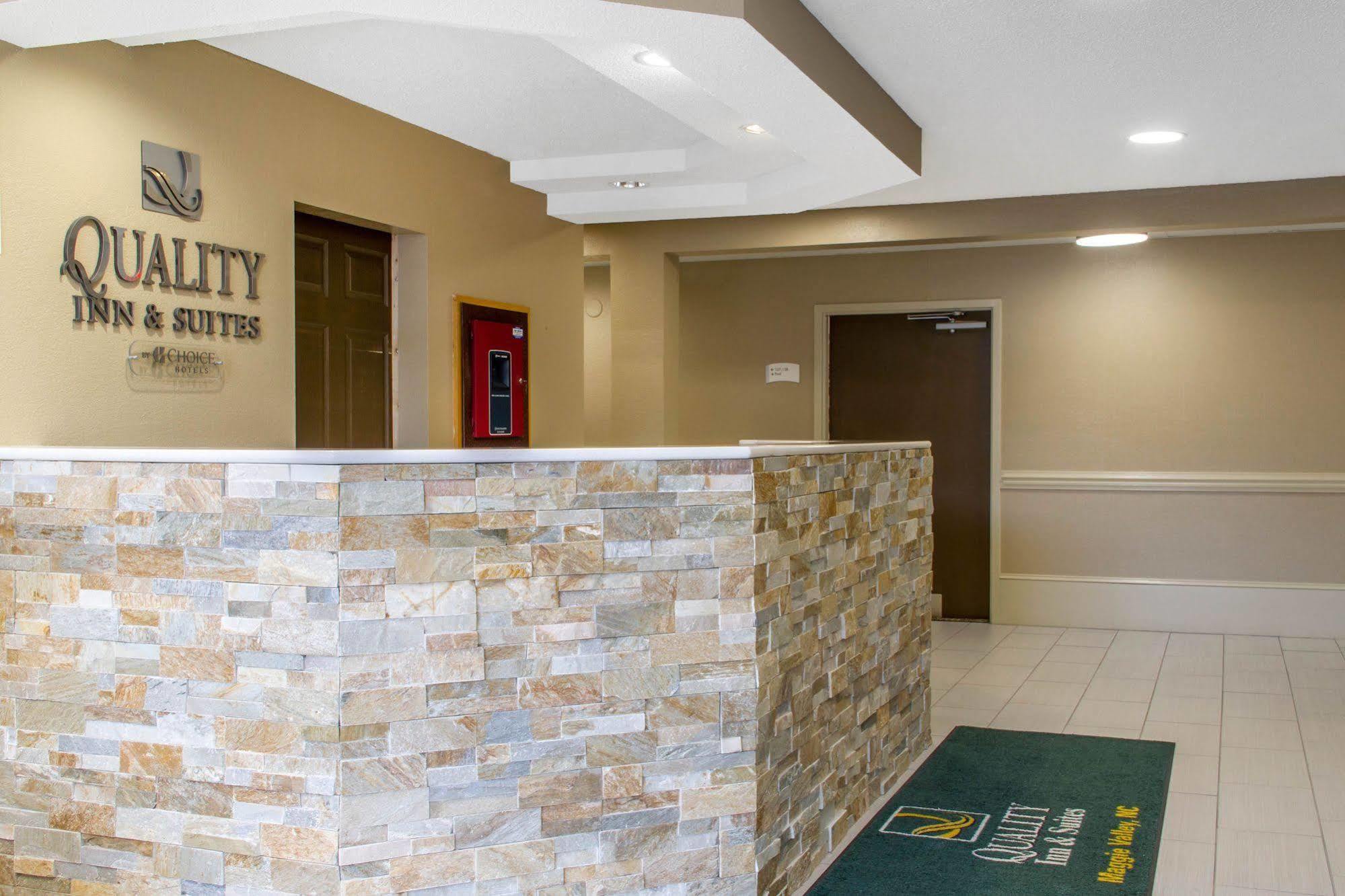 Quality Inn & Suites Maggie Valley - Cherokee Area Екстер'єр фото